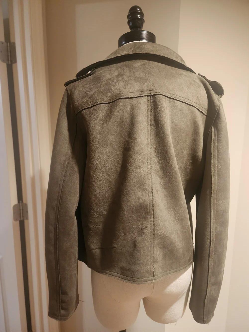 Tahari Women's Faux Suede Moto Jacket Olive Moss